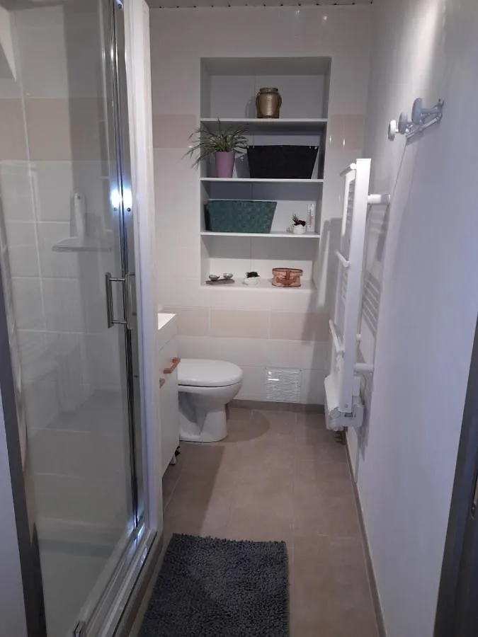 Aux Doux Refuges De La Muse Appartement Montjaux 0*,  フランス
